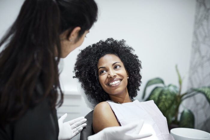 Knowing when to seek emergency dentistry can save your teeth and prevent pain. Understanding the signs of a dental emergency can help.